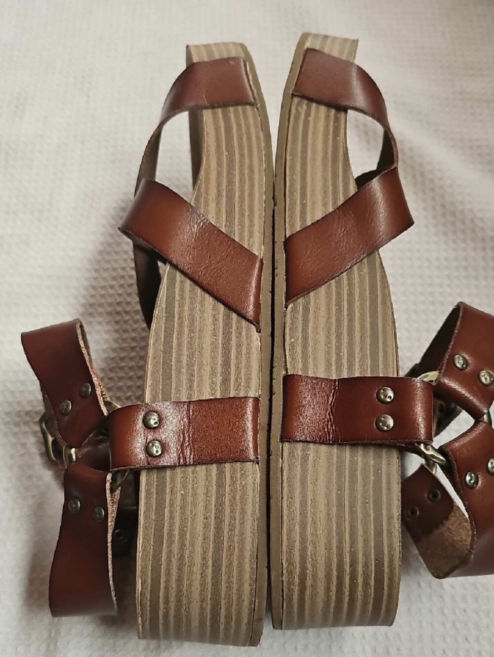 Women's Brown Strappy Leather Sandals - Picture 3 of 6
